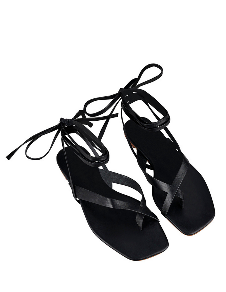 TOE LOOP ANKLE WRAP SANDALS, CROSS OVER SANDALS, STRAPPY FLAT SANDALS, RECYCLED MATERIALS, SUSTAINABLE FASHION. ST SANA STORMY SANDALS